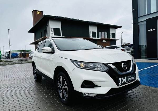 Nissan Qashqai cena 79800 przebieg: 61455, rok produkcji 2019 z Gdańsk małe 211